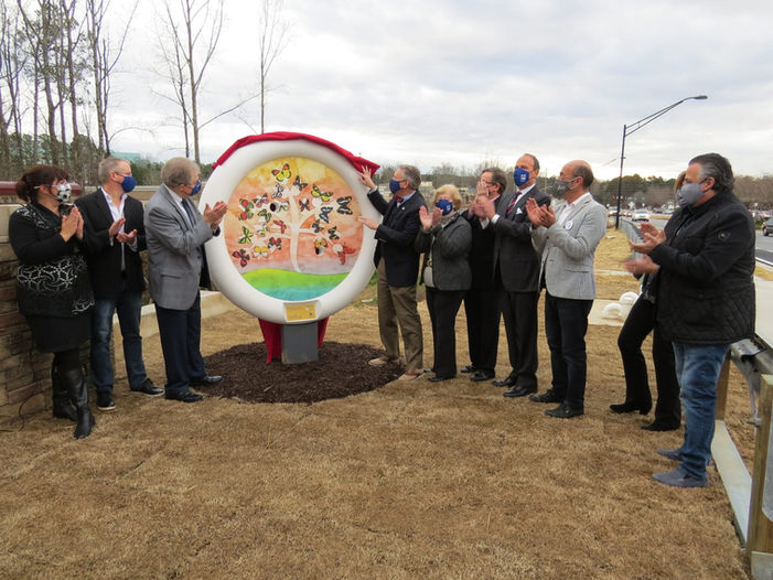 2045a6_fd46a9bb2bac4abe8aab2fe412b3969a~mv2